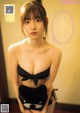 Airi Saito 斎藤愛莉, Young Magazine 2021 No.52 (ヤングマガジン 2021年52号) P3 No.39f76b